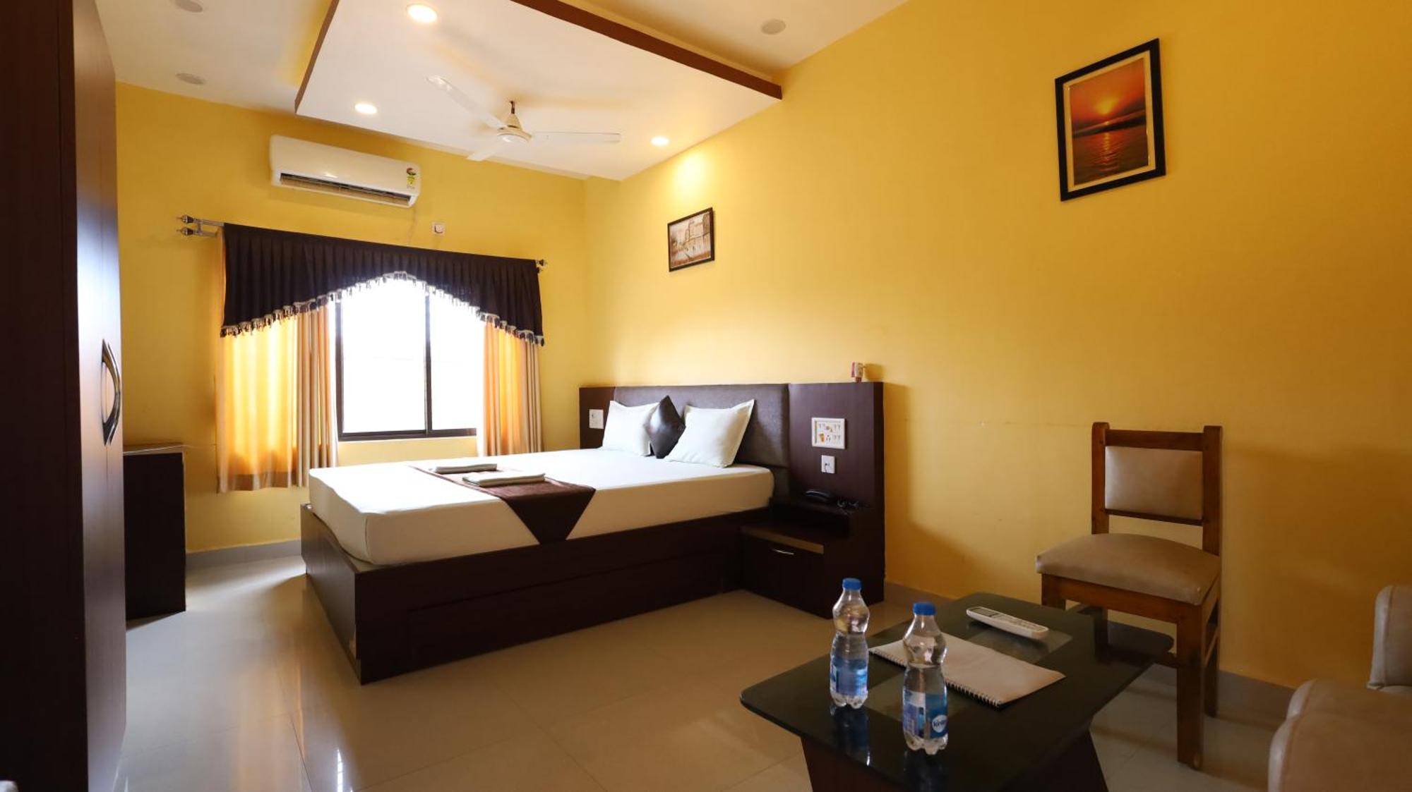 Golden View Resort And Restaurant Tajpur Luaran gambar